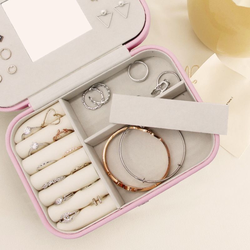 Carcasa portátil de joyas de viaje mini cuadrada Anillos, pendientes, collares, boxes de regalo para bodas