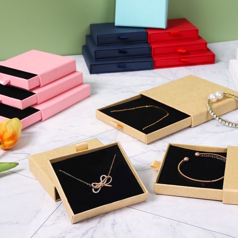Carcasa portátil de joyas de viaje mini cuadrada Anillos, pendientes, collares, boxes de regalo para bodas
