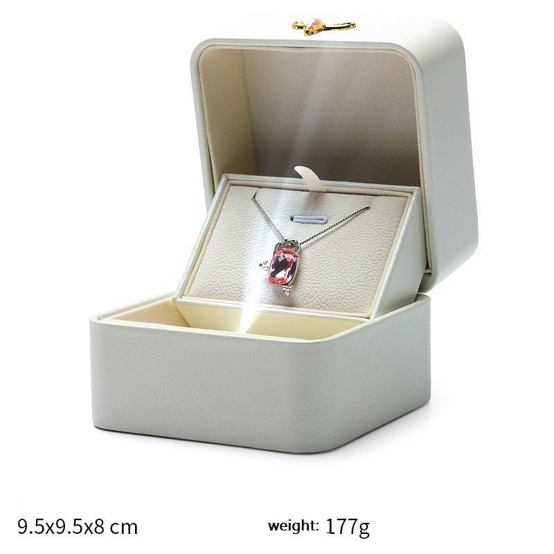 Fin de la lámpara de compromiso de luz de LED creativa de anillo de pantalla caja de anillo único colgante de joyería caja de regalo caja de cuero de PU