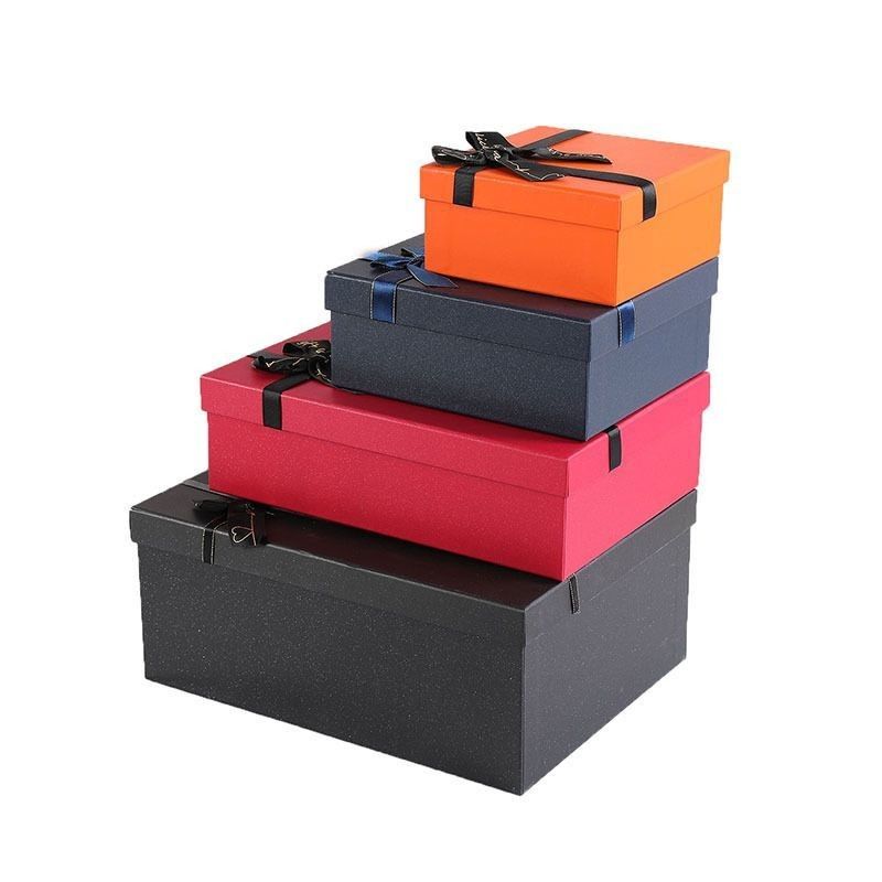 Impresión de dos lados Cosmética Fiesta de bodas Perfume Papel de cartón Embalaje de regalo Cartón de envío personalizado Cajas con tapa