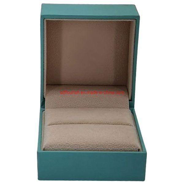 Diseño Clamshell Elegante Color Verde Rígido de cartón Proposición de anillo de regalo en formato CDR/EPS/JPG/TIF