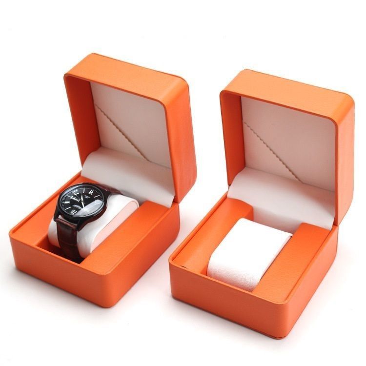 Caja de almacenamiento de joyas de relojes de cuero de PU hecha a mano con logotipo personalizado y interior forrado