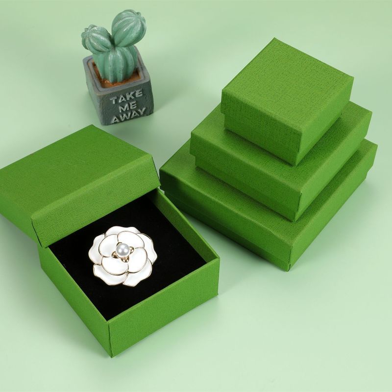 Capa de papel de cartón y caja de regalo de base embalaje caja de joyería de lujo con inserción de espuma