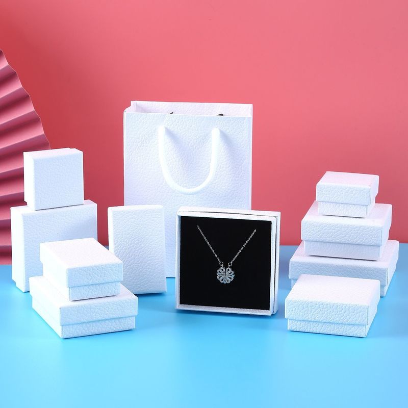 Capa rígida y base de la caja de cartón de papel de regalo de la caja de offset de impresión de la superficie de manejo de logotipo personalizado de impresión de embalaje