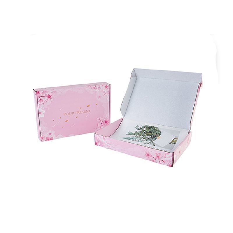 OEM caja de regalo plegable de papel de embalaje de correo caja personalizada para zapatos camisetas vestido