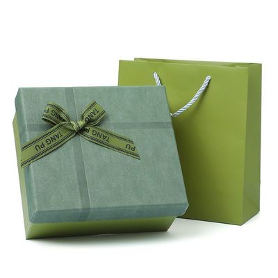 Cuadro de cubierta y base verde Caja de cartón rígida Caja de cartón embalaje de regalo Cajas de papel